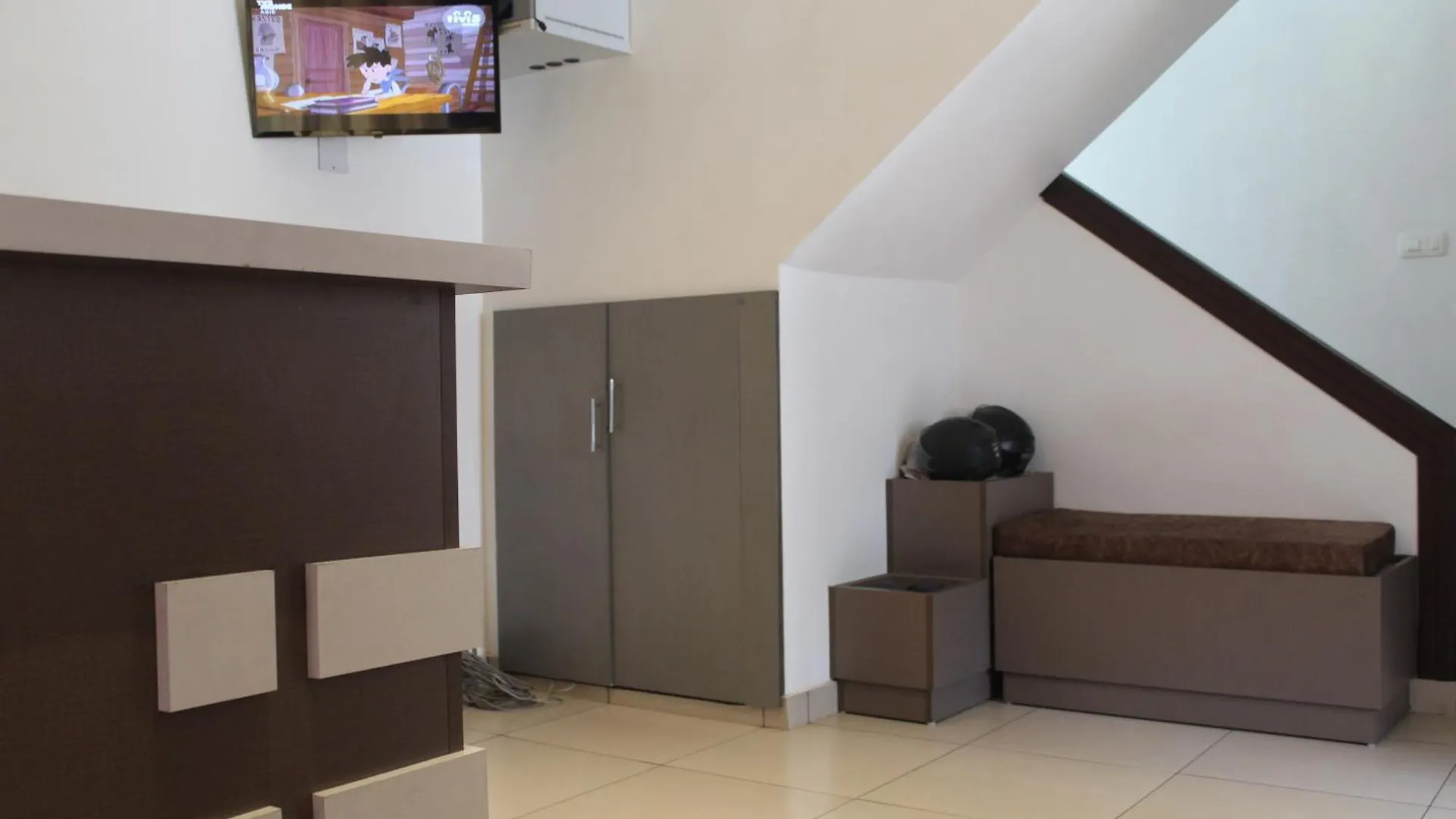 **  Anna Hotel Thiruvananthapuram India