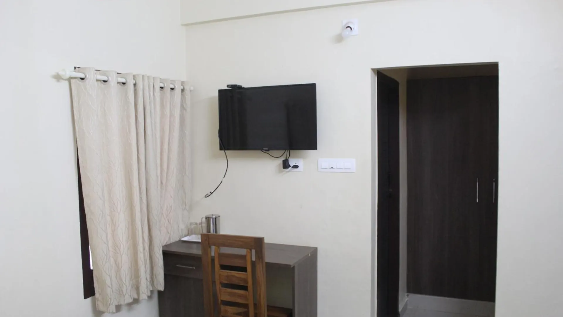 Anna Hotel Thiruvananthapuram