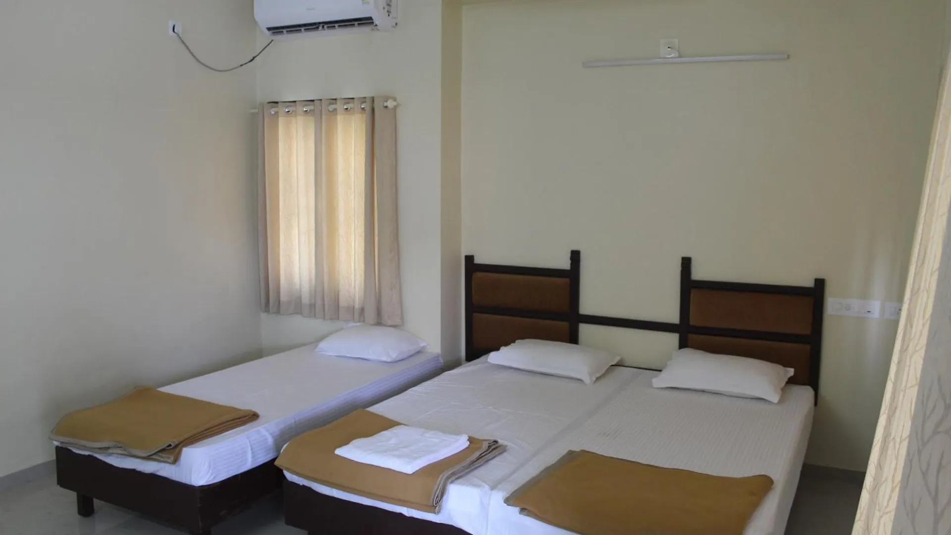 Anna Hotel Thiruvananthapuram
